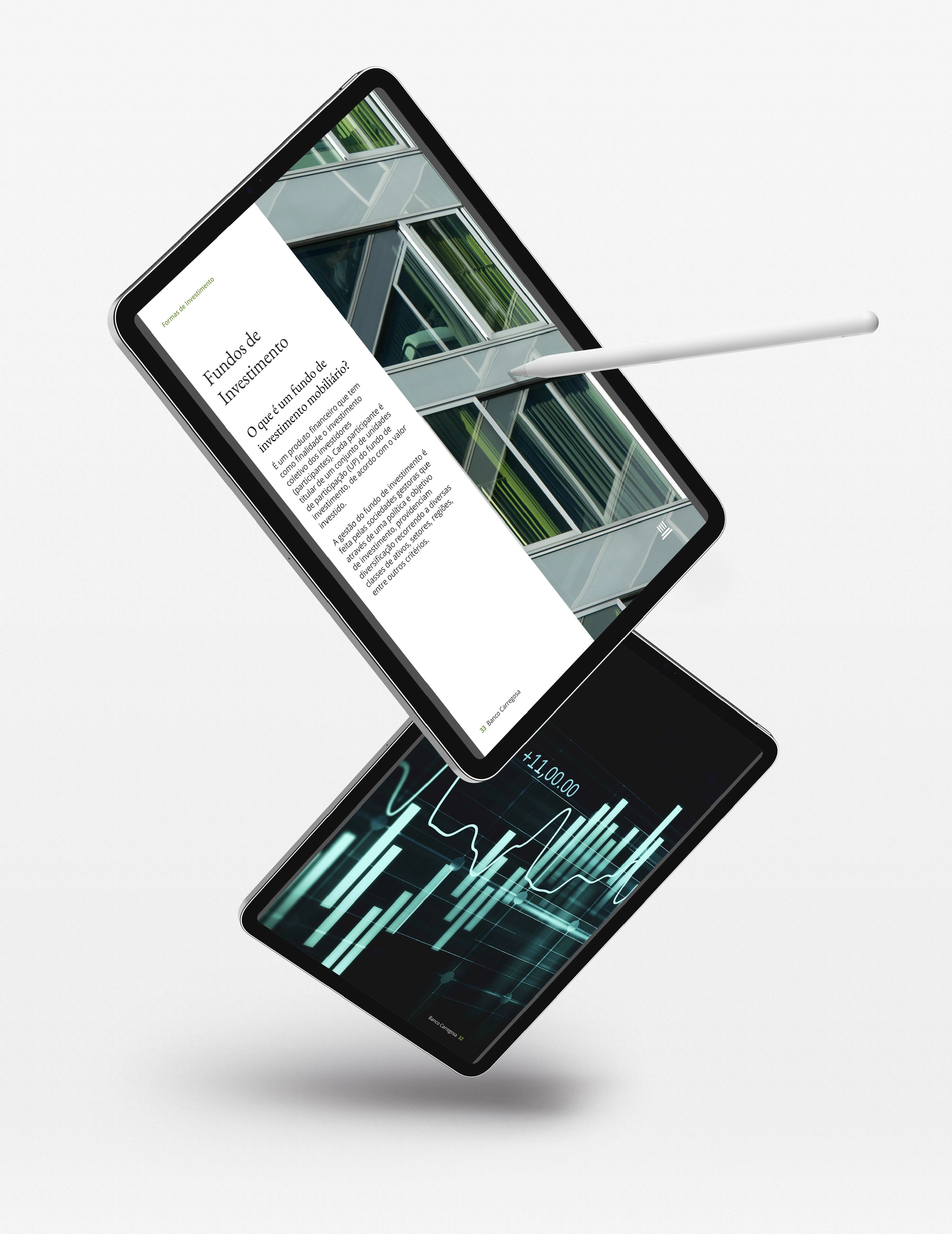 Dois tablets flutuantes mostrando gráficos financeiros e texto sobre fundos de investimento, representando soluções práticas e acompanhadas por especialistas do Banco Carregosa.